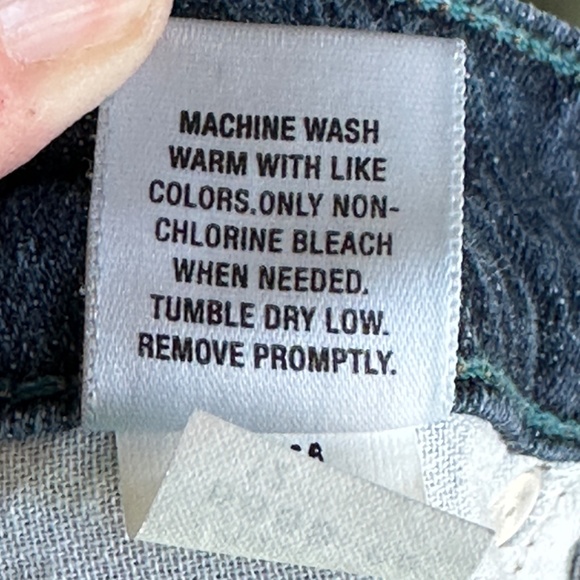 Old Navy denim skirt | size 12 - Picture 5 of 5